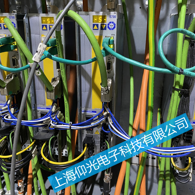 科爾摩根伺服驅(qū)動器S61000-610開機報警顯示F06故障維修方法